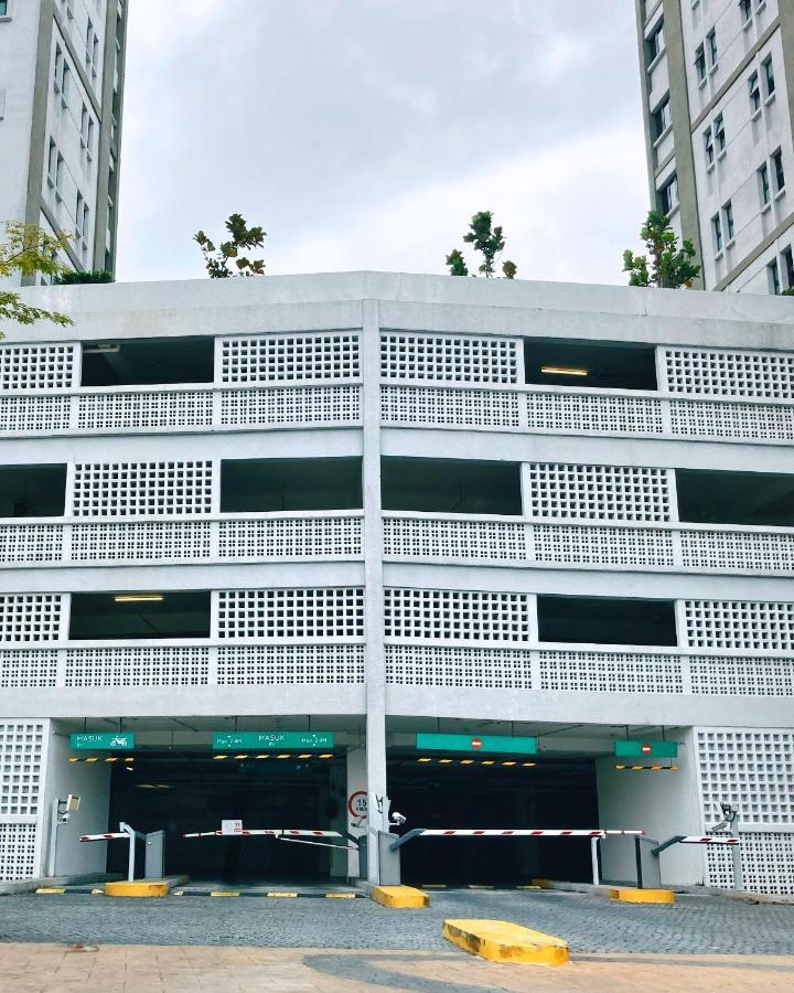 Pangsapuri Radia Block E Lobby 2 Shah Alam